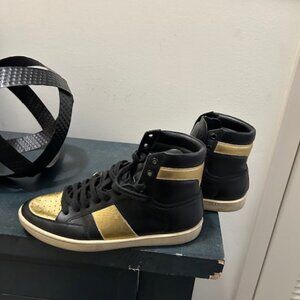 Saint Laurent